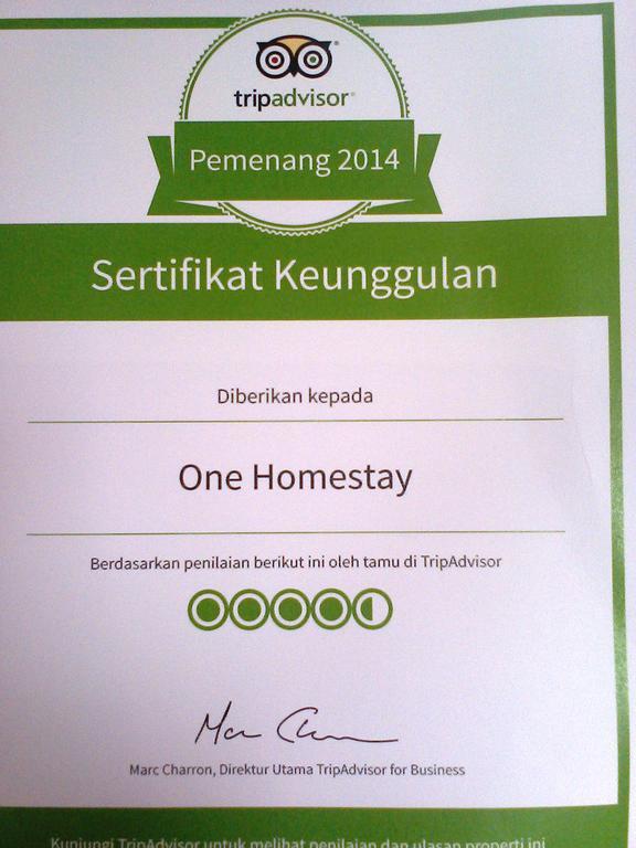 One Homestay And Warung Munduk Εξωτερικό φωτογραφία